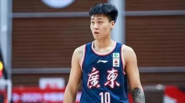 软件、硬件的两重缺掉下，传统武侠天然淡薄西山。